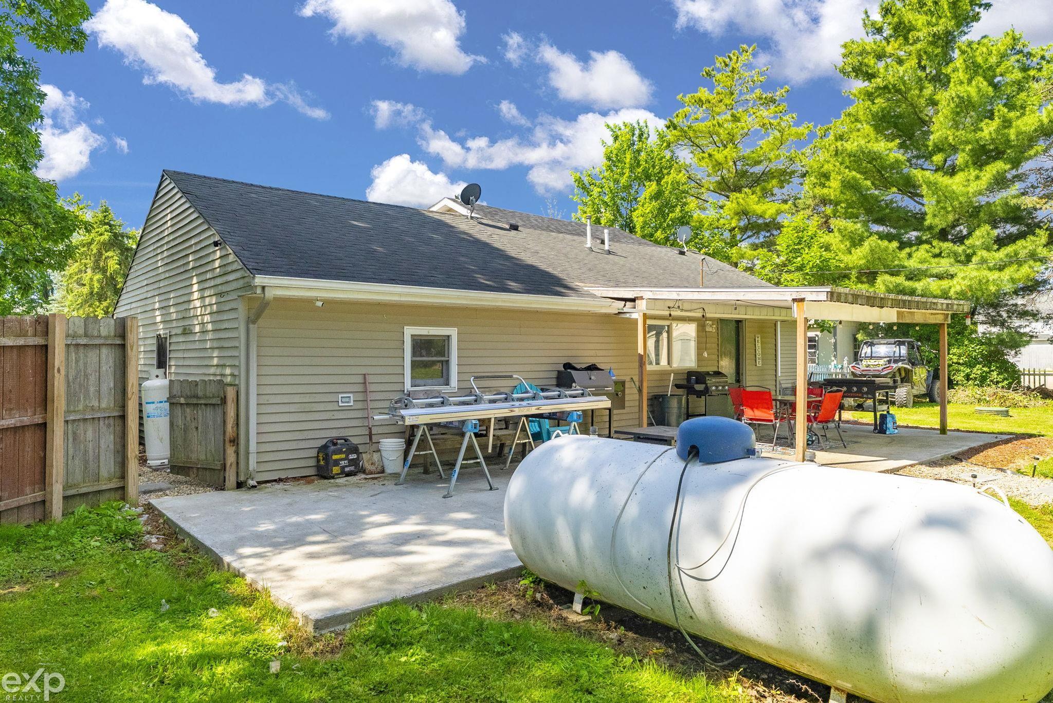 1533 Galbraith Line Road Yale, MI 48097 - Photo 36 of 43