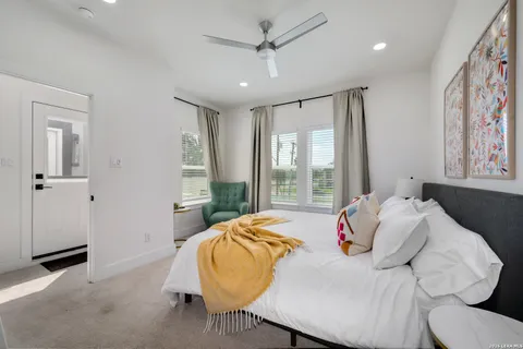 $449,000 | 715 Eleanor Avenue, Unit 101, San Antonio, TX 78209