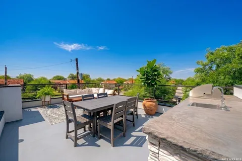 $449,000 | 715 Eleanor Avenue, Unit 101, San Antonio, TX 78209