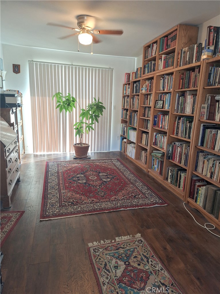 31312 Indian Oak Road Acton, CA 93510 - Photo 7 of 48 Library