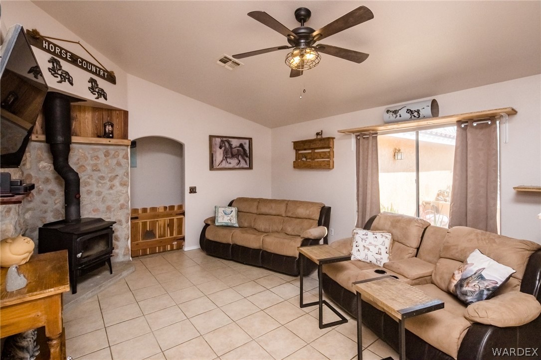 18311 South Butch Cassidy Road Yucca, AZ 86438 - Photo 8 of 46 Gallery Image 8
