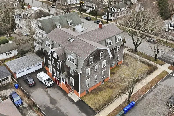 $575,000 | 82 High Street, Unit 1S, Bristol, RI 02809