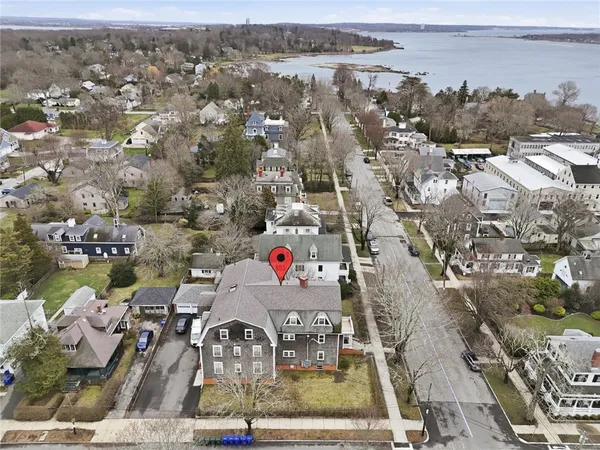 $575,000 | 82 High Street, Unit 1S, Bristol, RI 02809