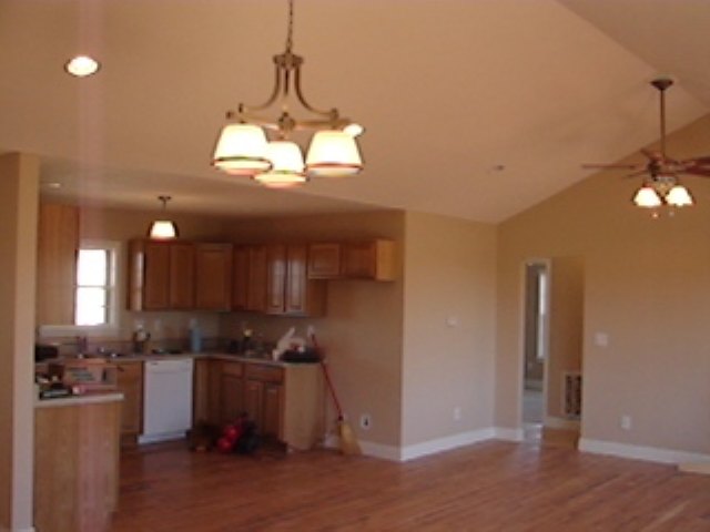 961 Tokeena Road Seneca, SC 29678 - Photo 5 of 9 Gallery Image 5