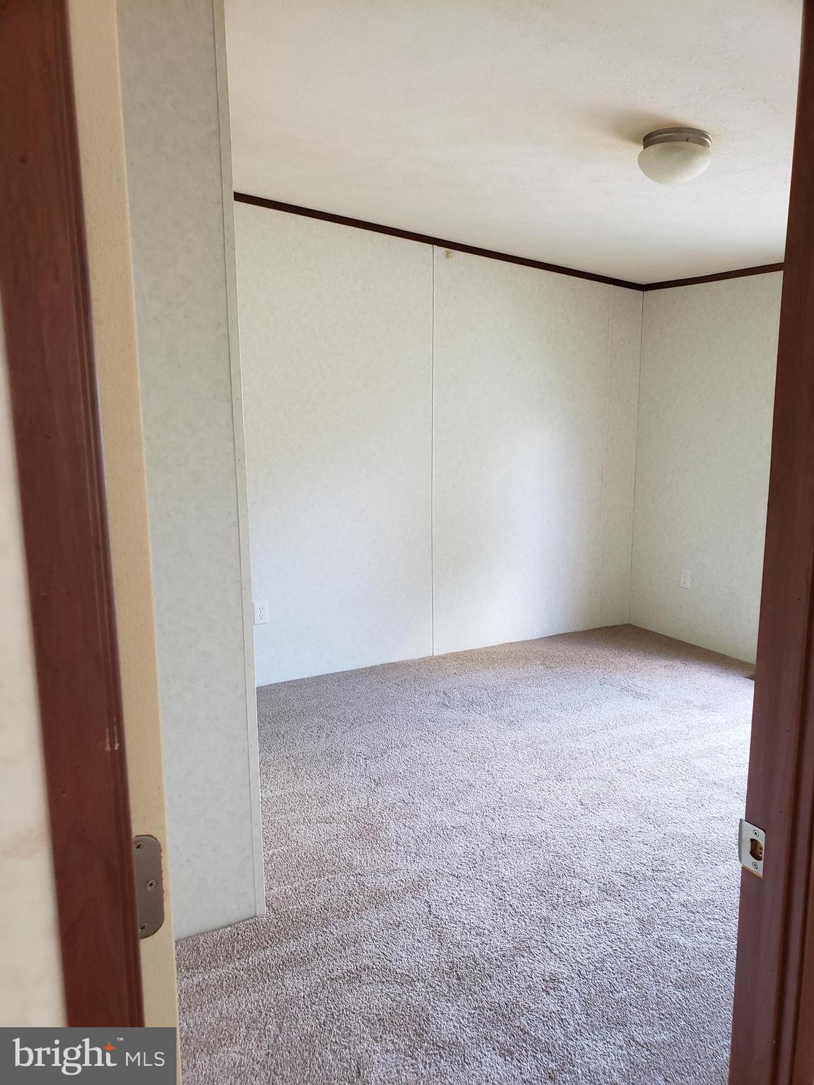 3587 Mobile Road Harrisburg, PA 17109 - Photo 8 of 10 Gallery Image 8