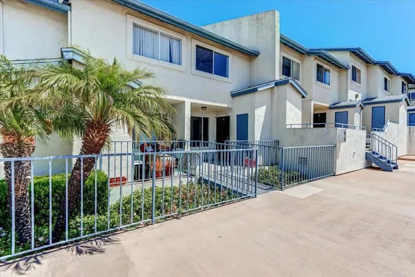 $429,999 | 8186 Lemon Grove Way, Unit E, Lemon Grove, CA 91945