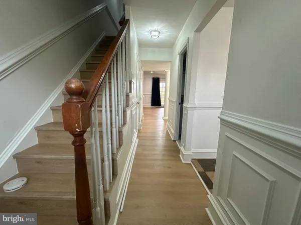 $2,700 | 8282 White Pine Drive, Manassas Park, VA 20111