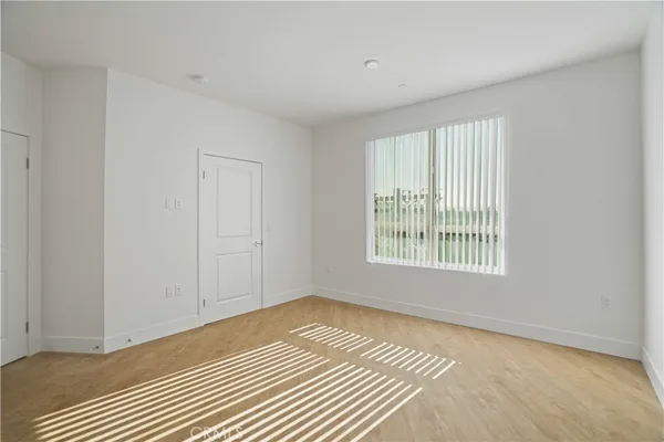 $2,371 | 8750 Sepulveda Boulevard, Unit 409, North Hills, CA 91343