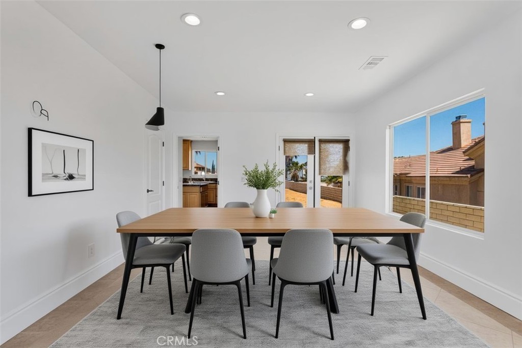 16245 Ridge View Drive Apple Valley, CA 92307 - Photo 20 of 80 Virtually Staged