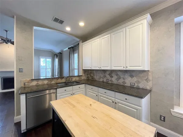 $2,695 | 2709 Buck Hill Drive, Plano, TX 75025