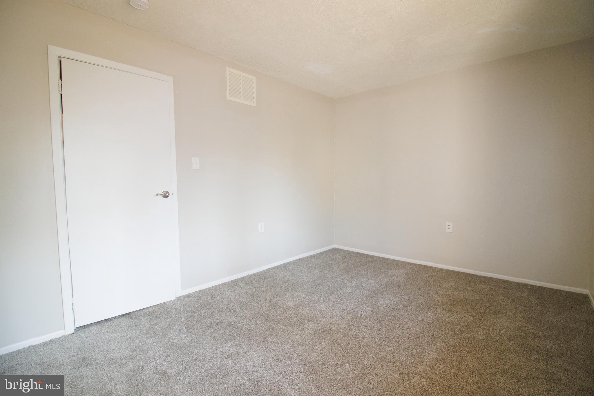 1506 Timber Creek Road Clementon, NJ 08021 - Photo 13 of 24