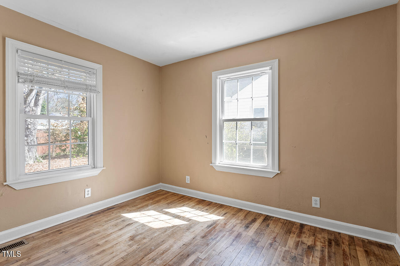 209 Myers Avenue Raleigh, NC 27604 - Photo 11 of 24 209 Myers Avenue_29