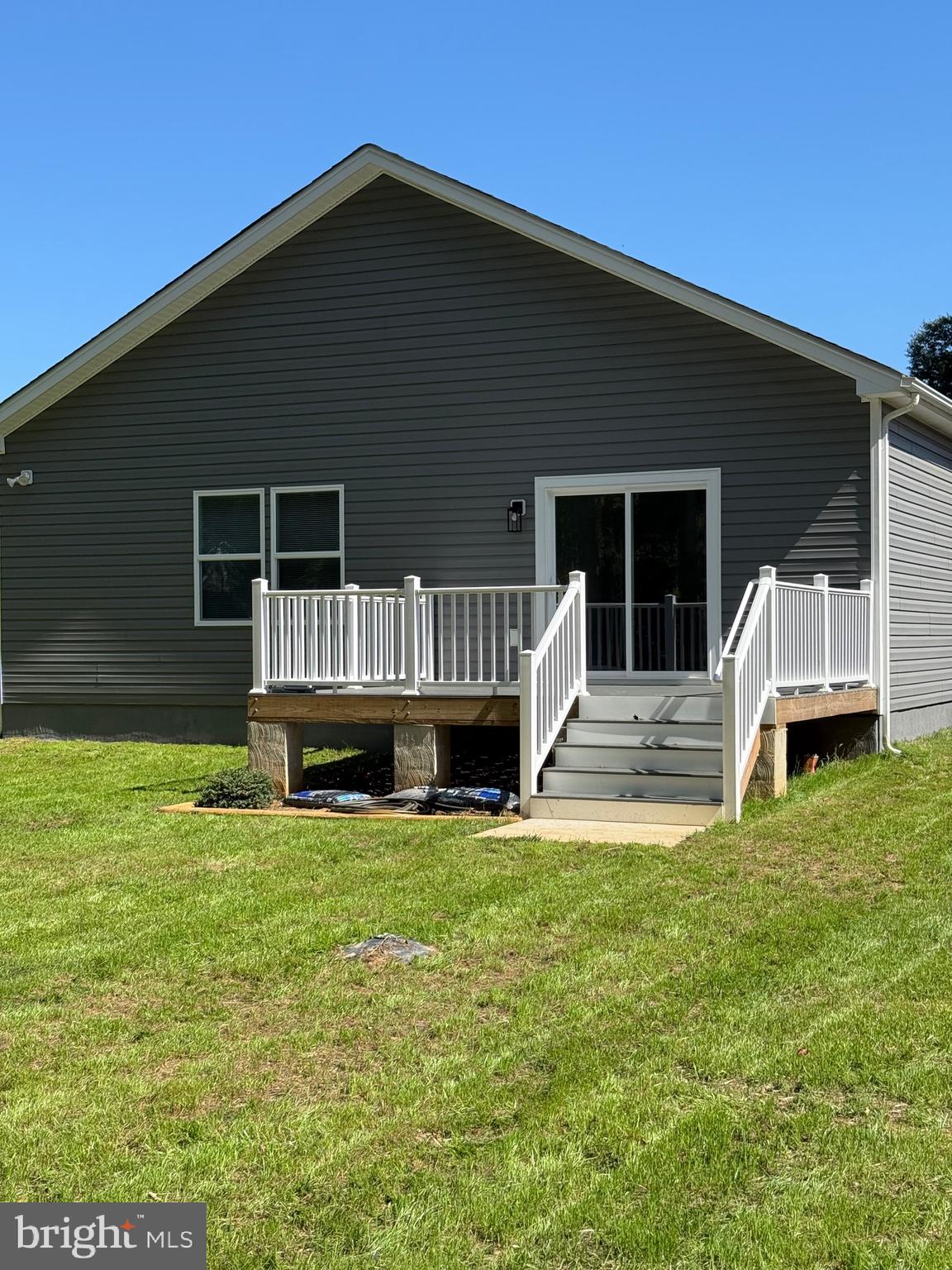 219 Holly Way Colonial Beach, VA 22443 - Photo 12 of 68