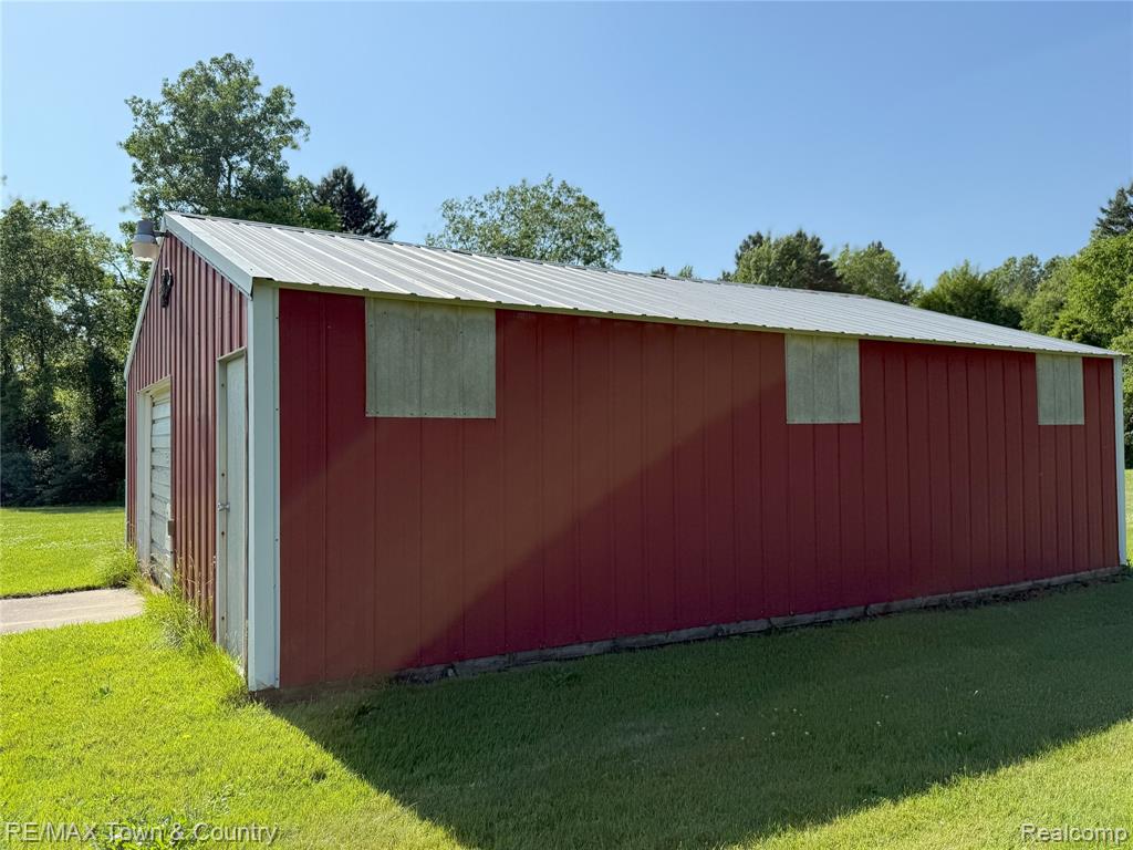 5100 West Farrand Road Clio, MI 48420 - Photo 6 of 8 Gallery Image 6