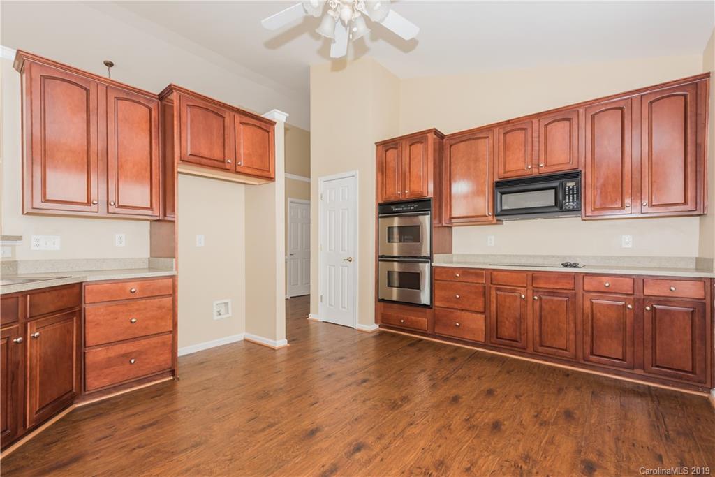 2316 Jade Lane Fort Mill, SC 29708 - Photo 19 of 32