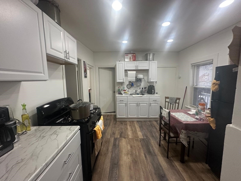 39 Jones Road Revere, MA 02151 - Photo 3 of 19 Gallery Image 3