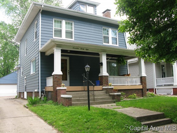 1728 South College Street Springfield, IL 62704 - Photo 1 of 13 Gallery Image 1