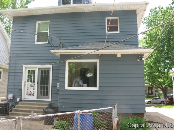 1728 South College Street Springfield, IL 62704 - Photo 11 of 13 Gallery Image 11