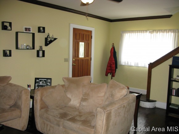 1728 South College Street Springfield, IL 62704 - Photo 10 of 13 Gallery Image 10