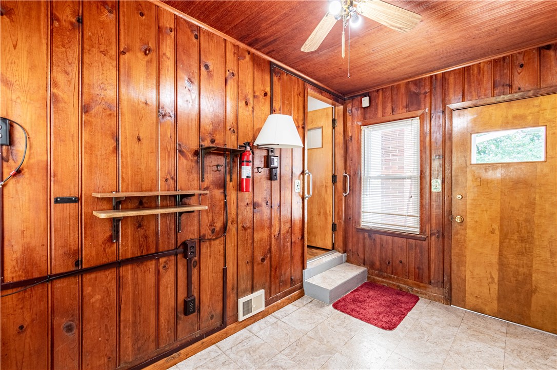 3115 North MacArthur Road Decatur, IL 62526 - Photo 20 of 34