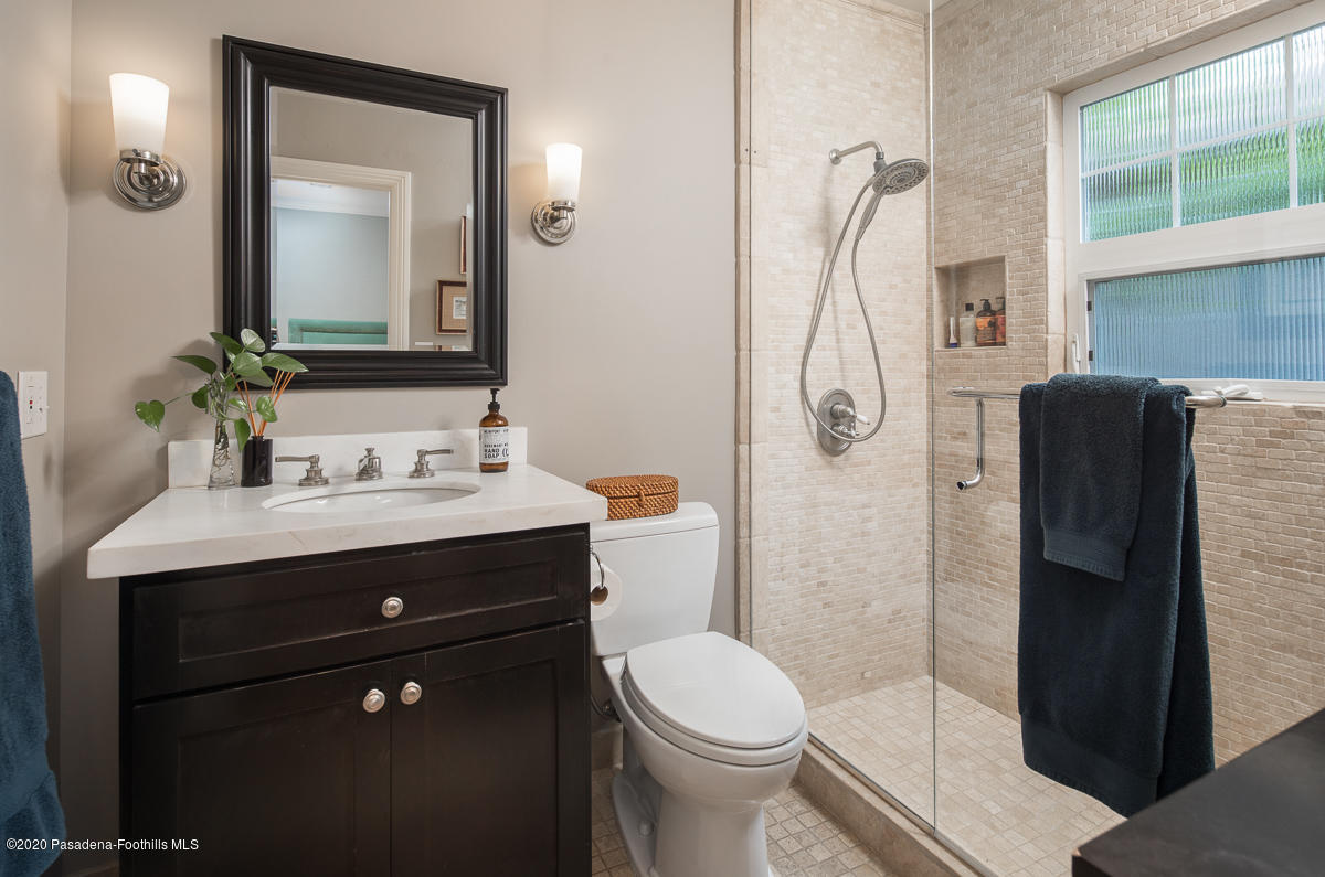 72 Annandale Road Pasadena, CA 91105 - Photo 28 of 45 a bathroom with a sink vanity mirror and toilet