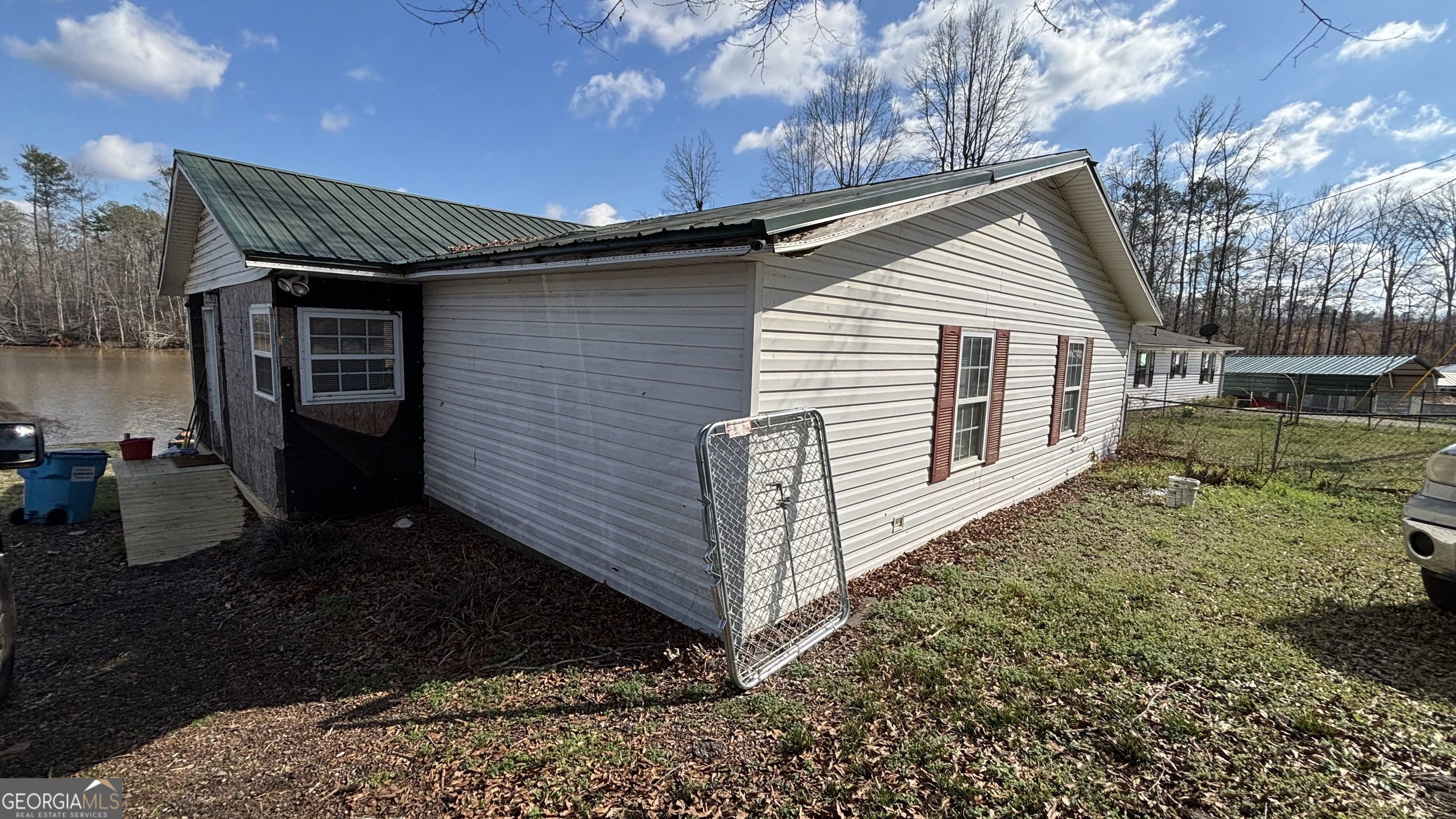 215 Cherokee Drive Jackson, GA 30233 - Photo 2 of 21