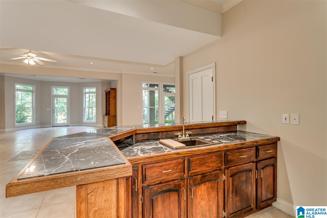 2728 Abingdon Road Birmingham, AL 35243 - Photo 35 of 48