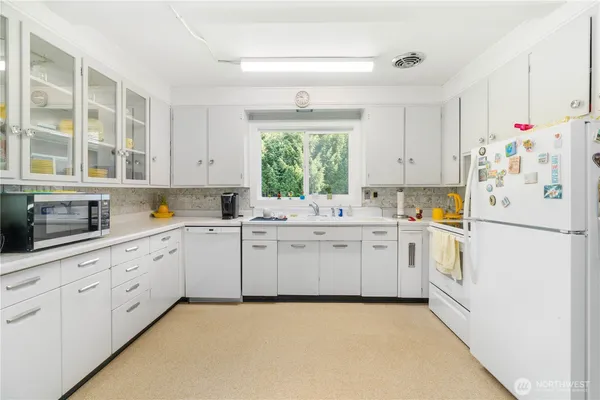 $3,650,000 | Undisclosed Address, Forks, WA 98331