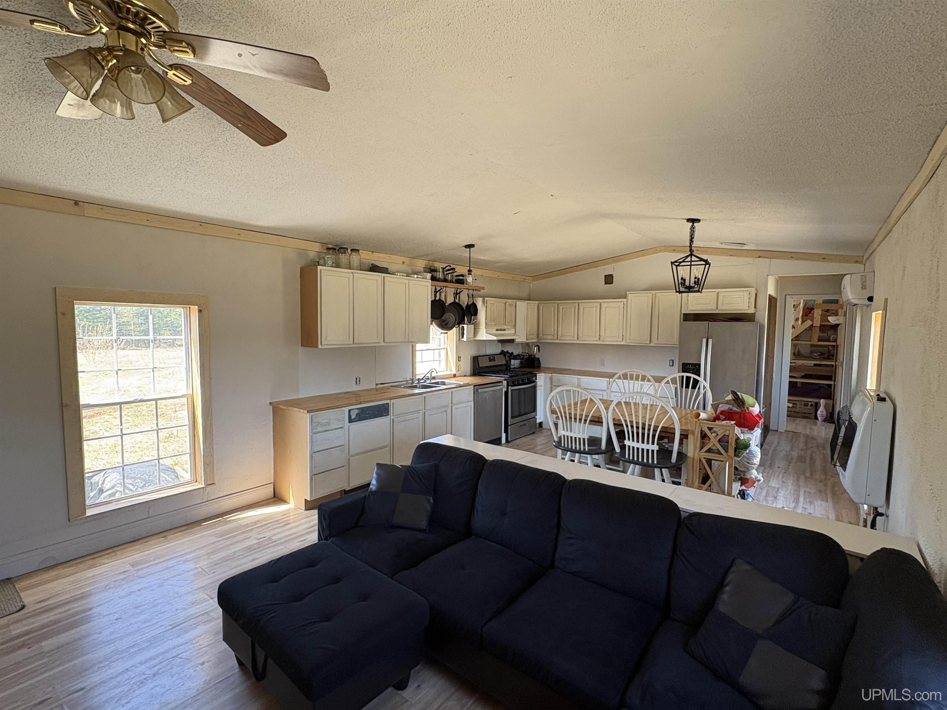 9535 Walstroms Road Republic, MI 49879 - Photo 8 of 37