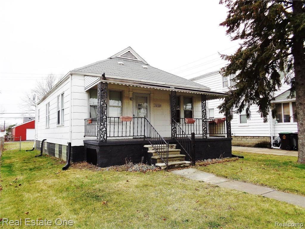 2838 William R Street Trenton, MI 48183 - Photo 1 of 15 front side use 2.JPG