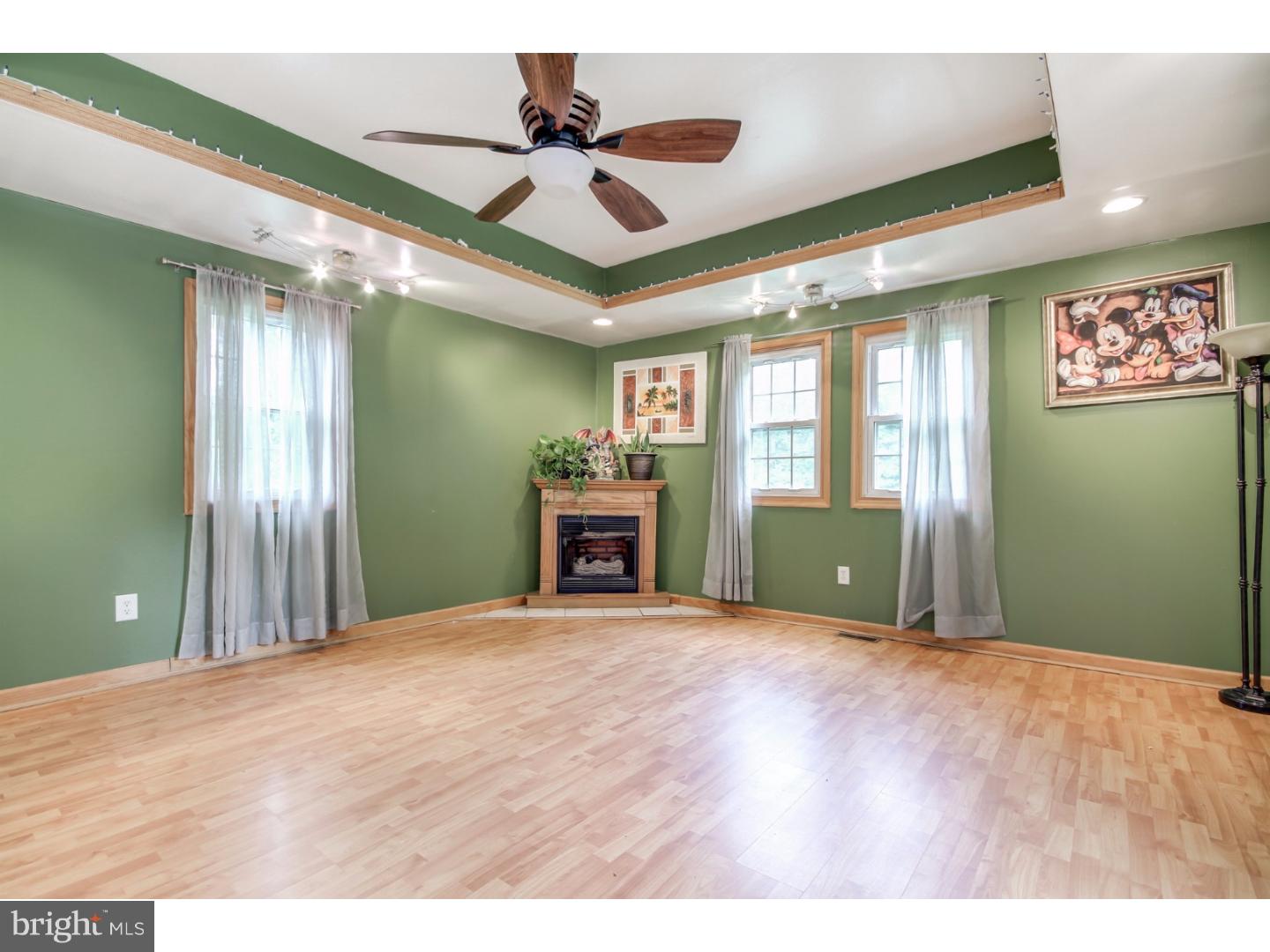 880 Boundary Road Deptford, NJ 08096 - Photo 11 of 25 Gallery Image 11