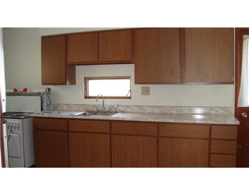 240 Roberts Road Plum, PA 15239 - Photo 3 of 14 Kitchen.