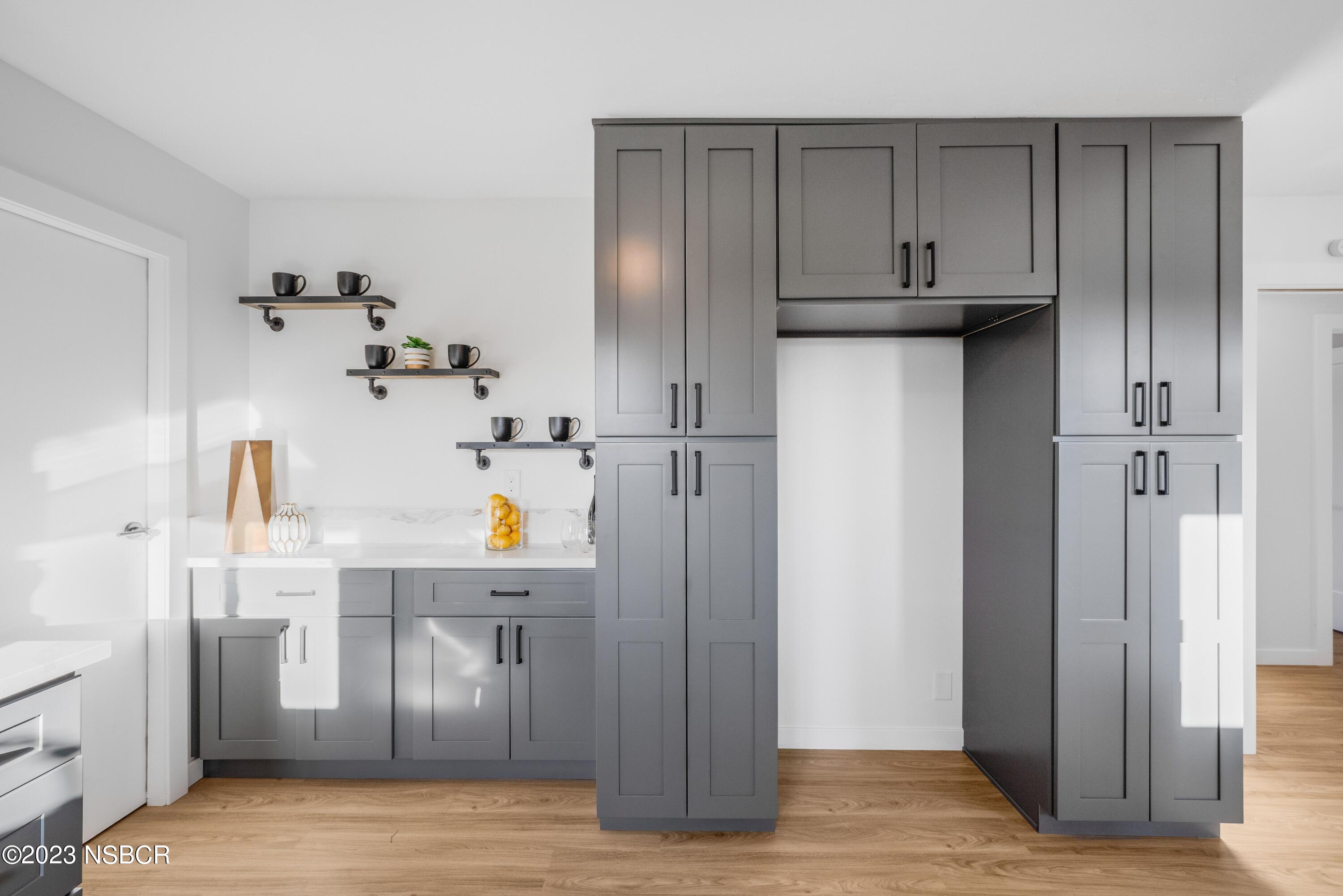 905 North X Street Lompoc, CA 93436 - Photo 11 of 35 10