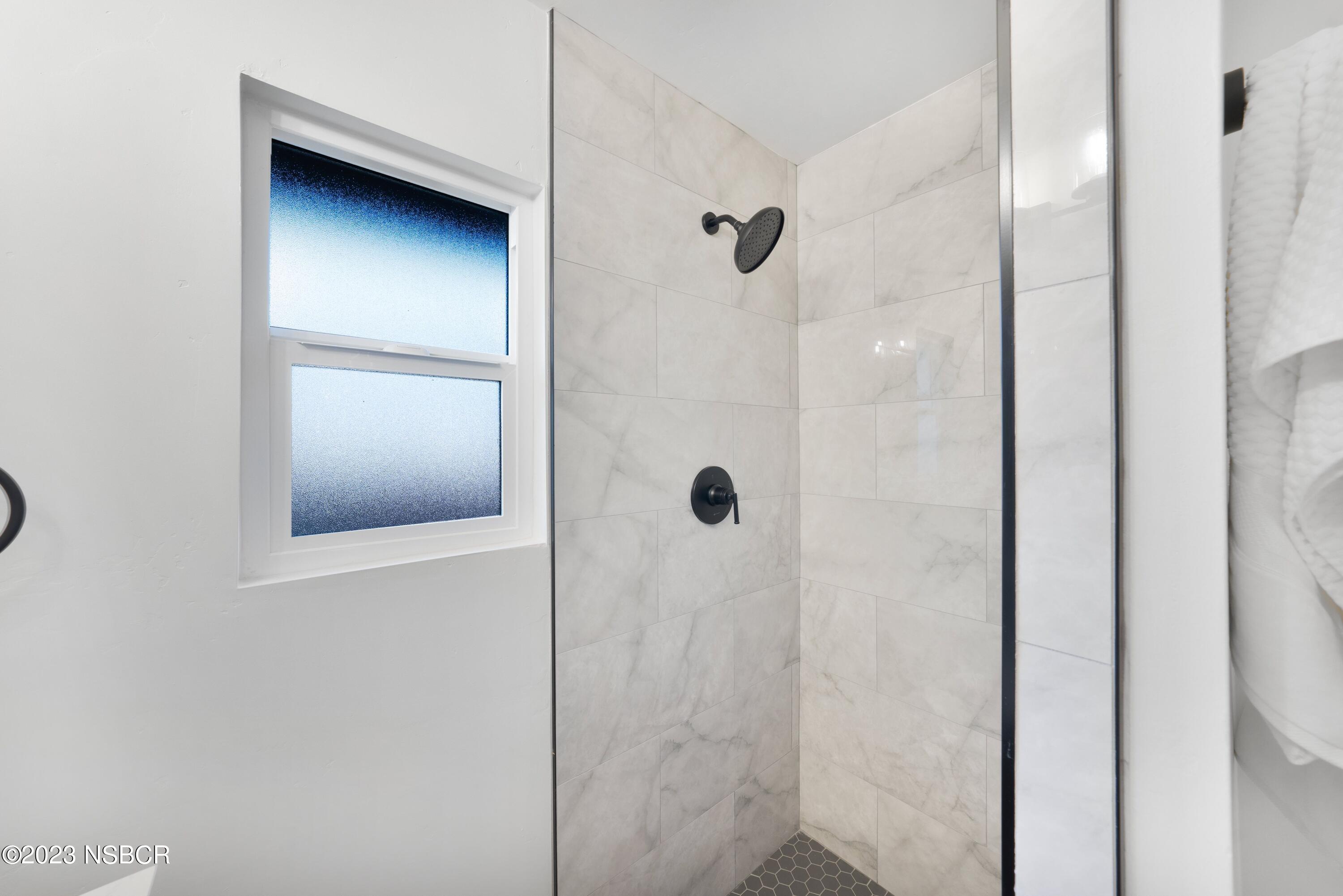 905 North X Street Lompoc, CA 93436 - Photo 28 of 35 27