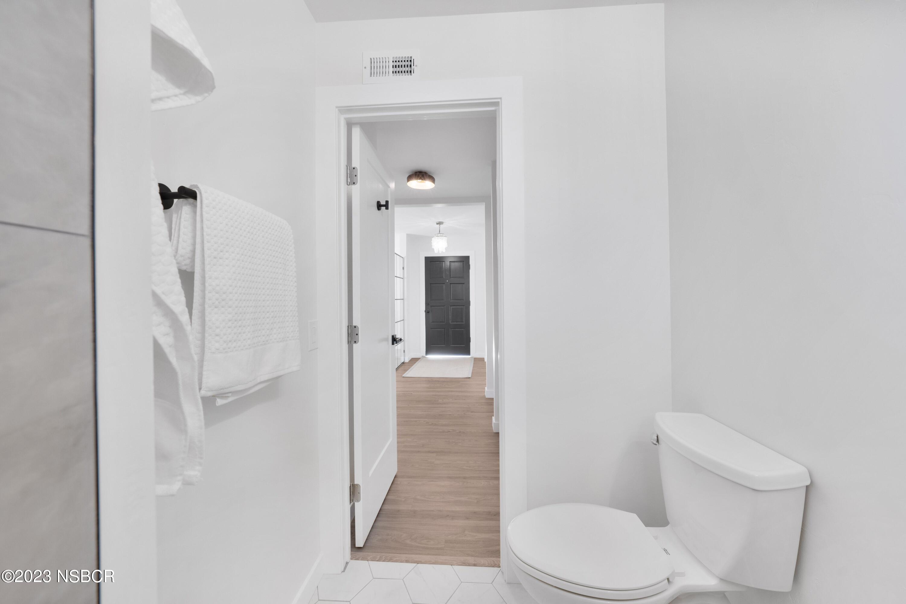 905 North X Street Lompoc, CA 93436 - Photo 29 of 35 28