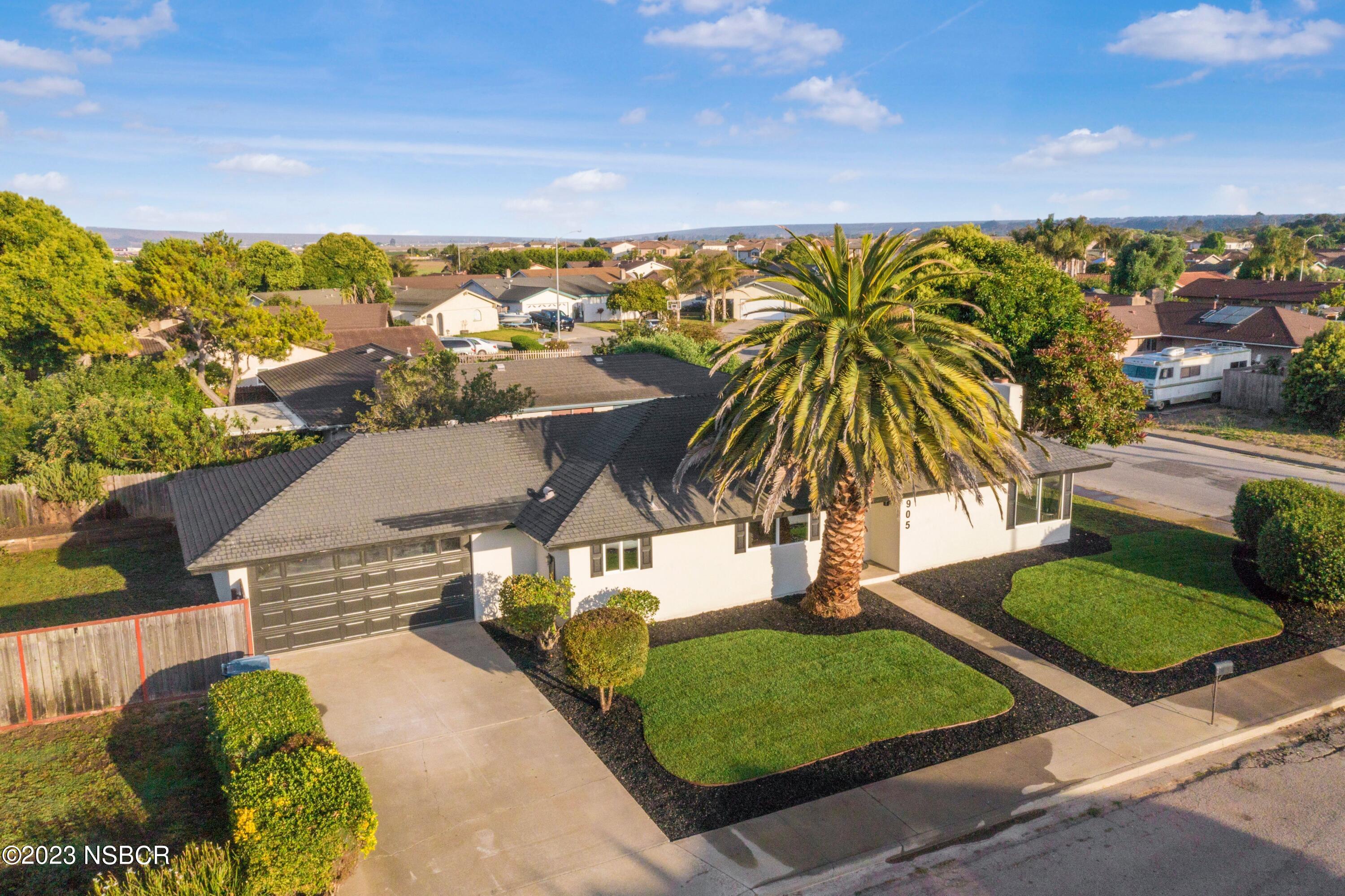 905 North X Street Lompoc, CA 93436 - Photo 3 of 35 3