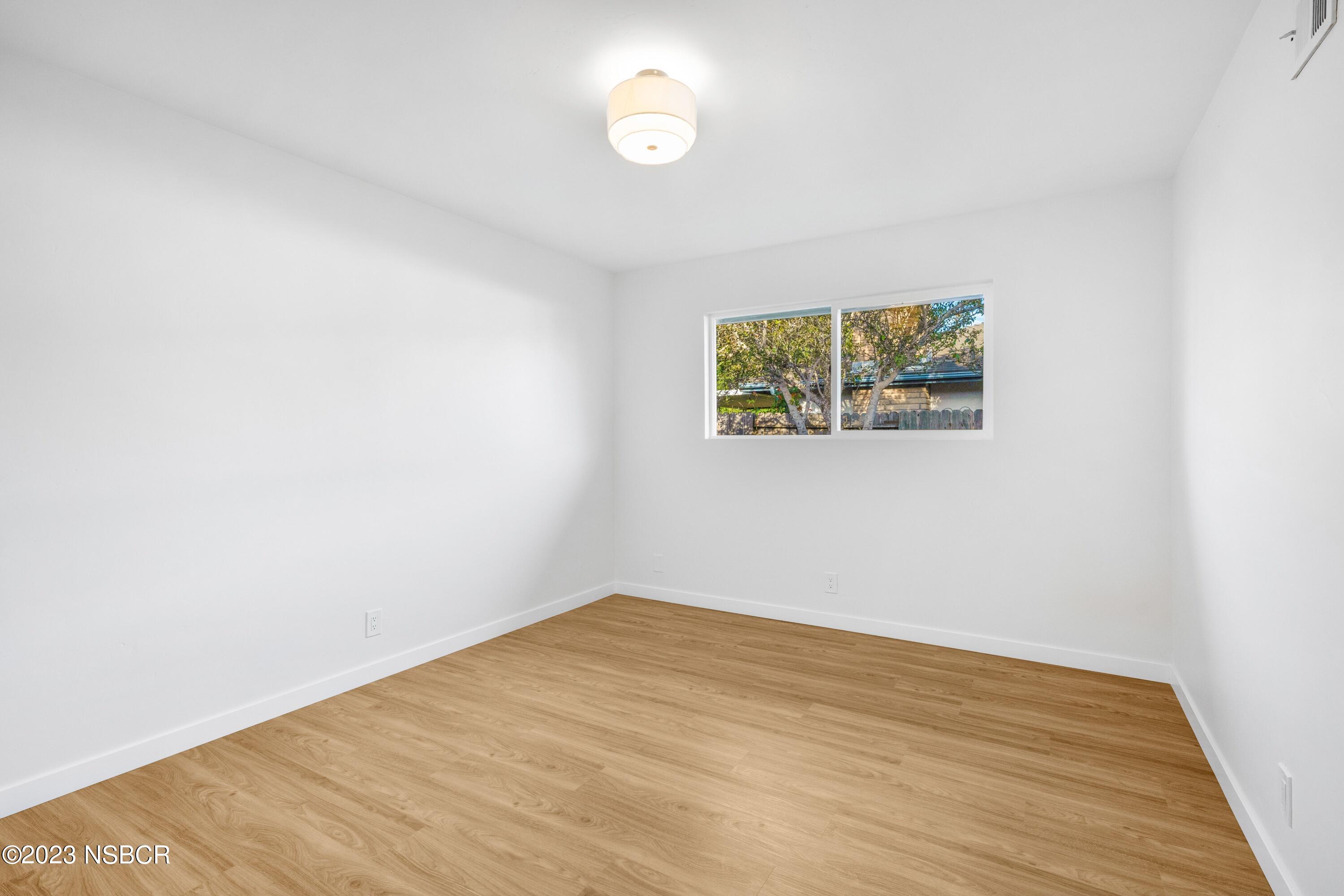 905 North X Street Lompoc, CA 93436 - Photo 32 of 35 31