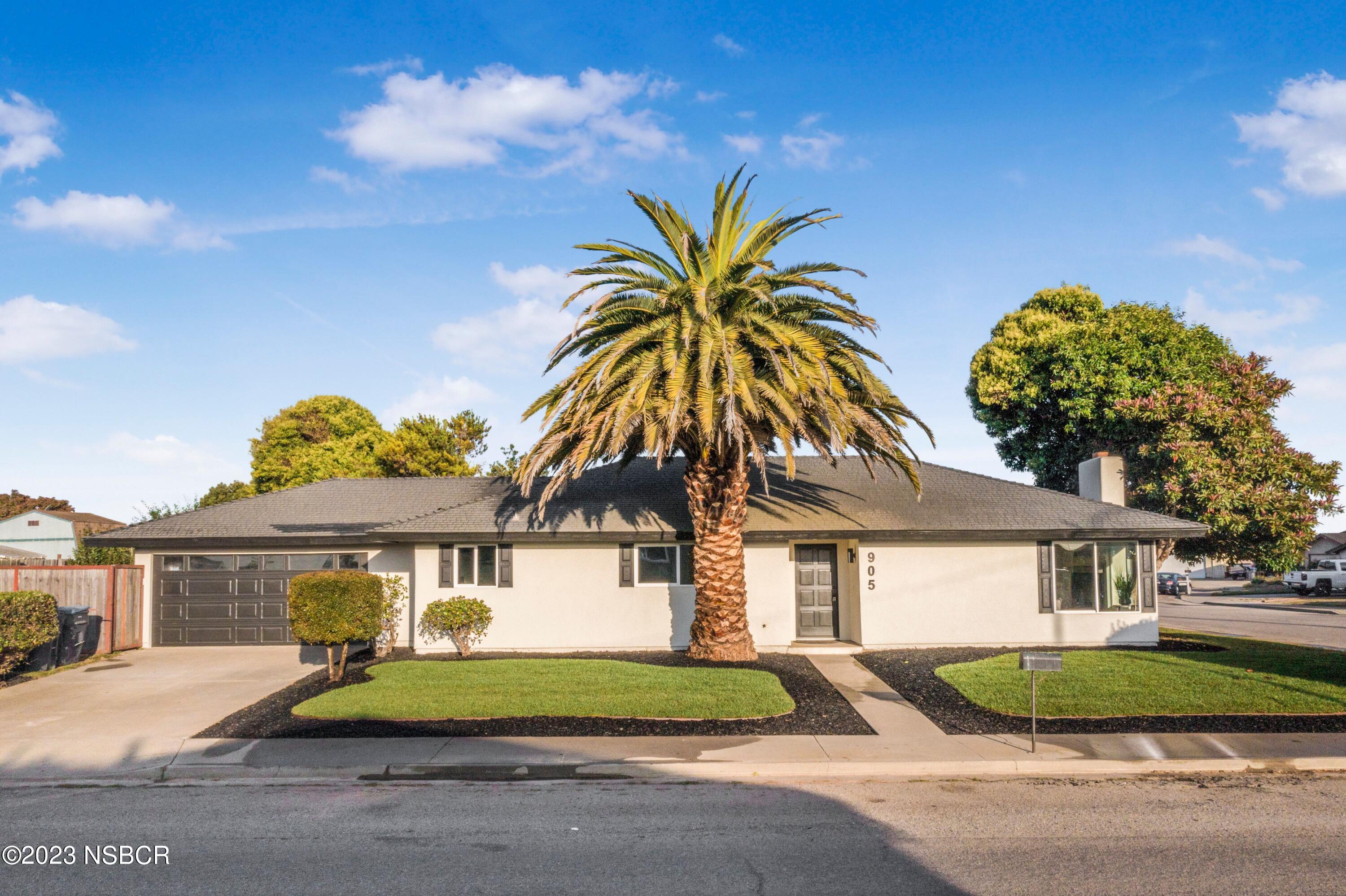 905 North X Street Lompoc, CA 93436 - Photo 5 of 35 5