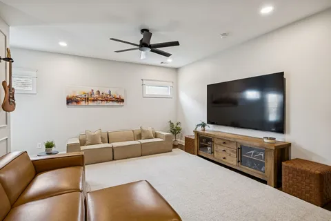 $949,000 | 952 9th Avenue South, Nashville, TN 37203