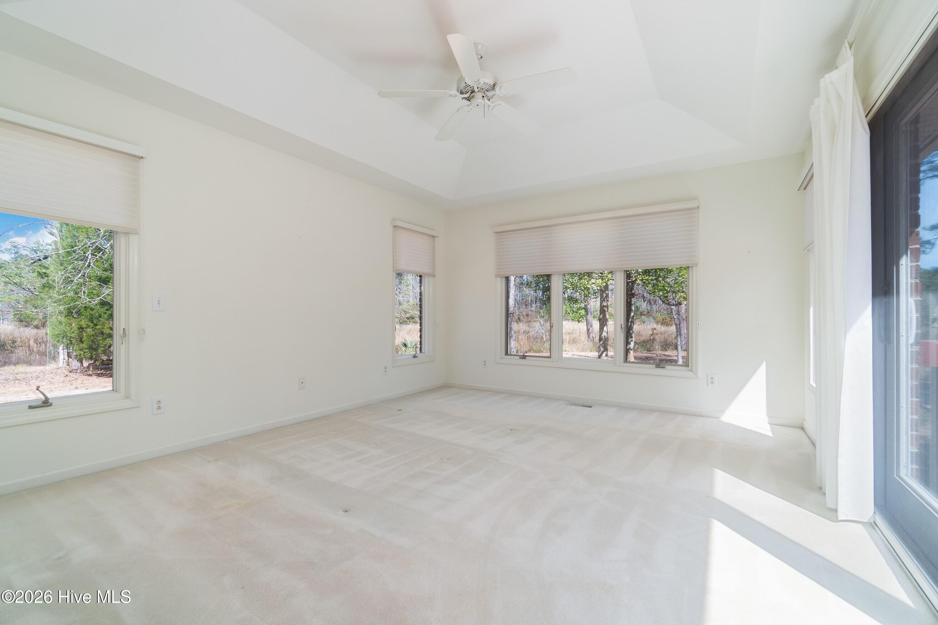 615 Bent Tree Road Oriental, NC 28571 - Photo 13 of 40 016_Master Bedroom