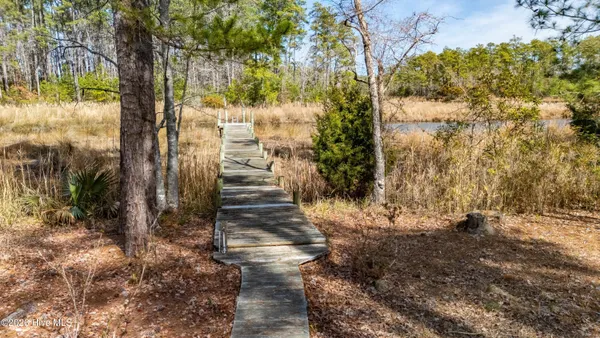 $519,000 | 615 Bent Tree Road, Oriental, NC 28571