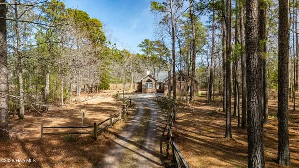 $519,000 | 615 Bent Tree Road, Oriental, NC 28571