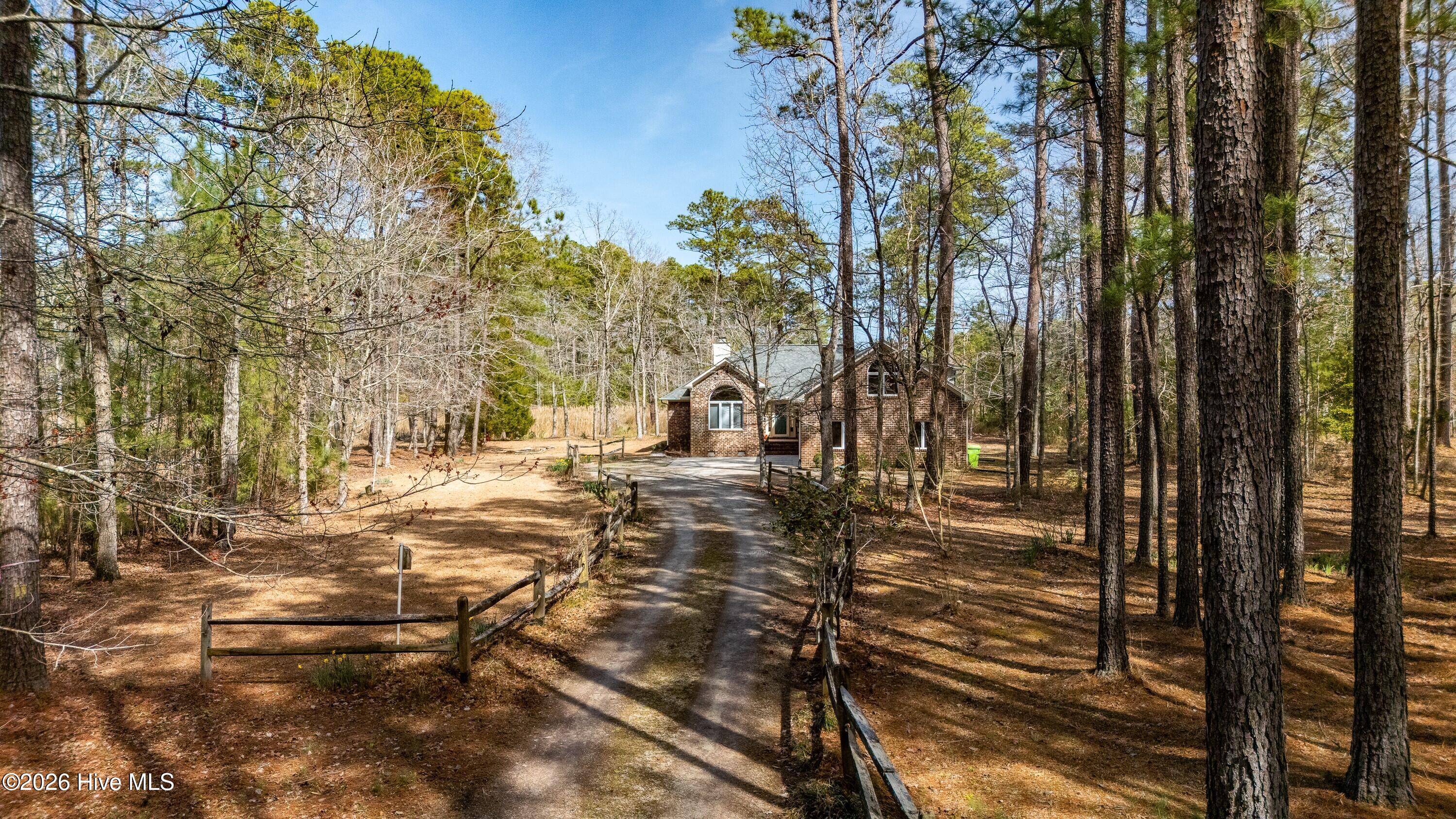615 Bent Tree Road Oriental, NC 28571 - Photo 28 of 40 028_Driveway