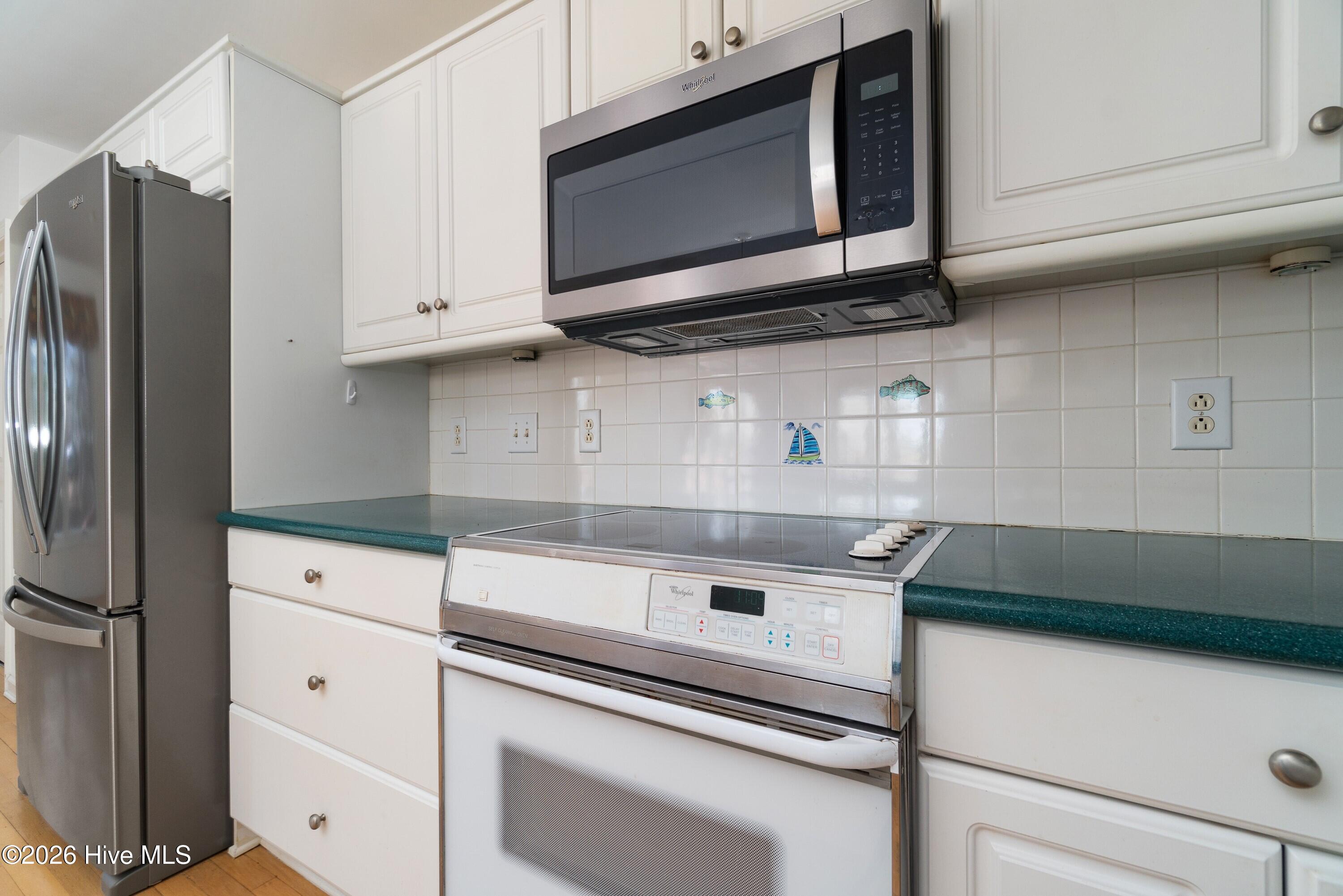 615 Bent Tree Road Oriental, NC 28571 - Photo 8 of 40 011_Kitchen