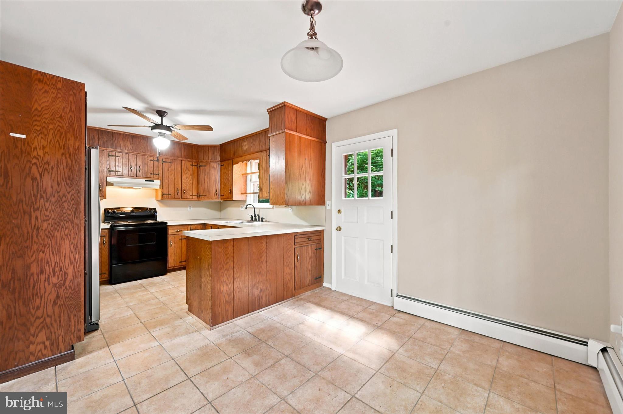 430 Creek Road Downingtown, PA 19335 - Photo 10 of 43