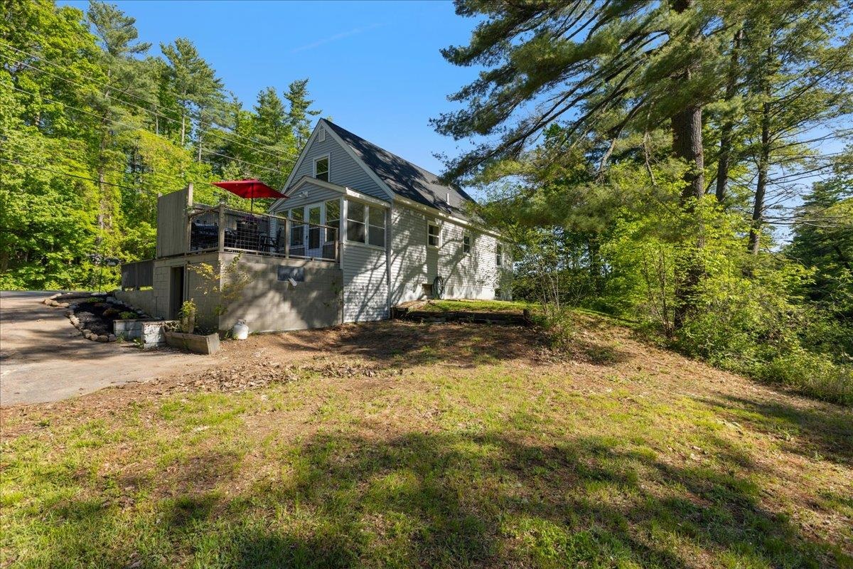 736 Columbus Avenue Rochester, NH 03867 - Photo 5 of 40