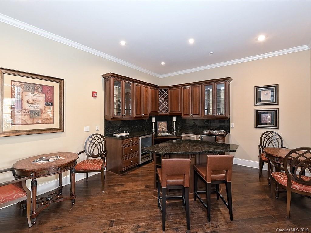 5425 Closeburn Road, Unit 208 Charlotte, NC 28210 - Photo 4 of 26