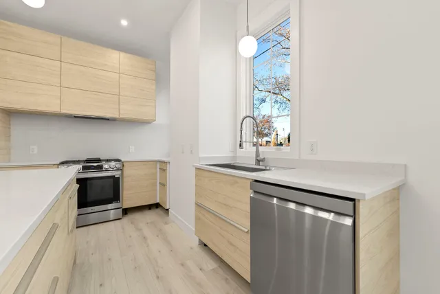 $3,400 | 317 Sherman Avenue, Unit 1, Jersey City, NJ 07307