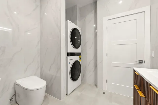 $3,400 | 317 Sherman Avenue, Unit 1, Jersey City, NJ 07307