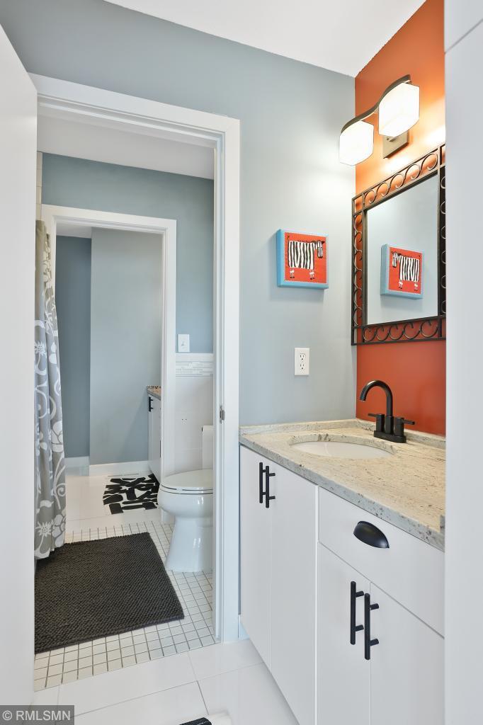 5399 Carlson Road Shoreview, MN 55126 - Photo 27 of 52 Gallery Image 27